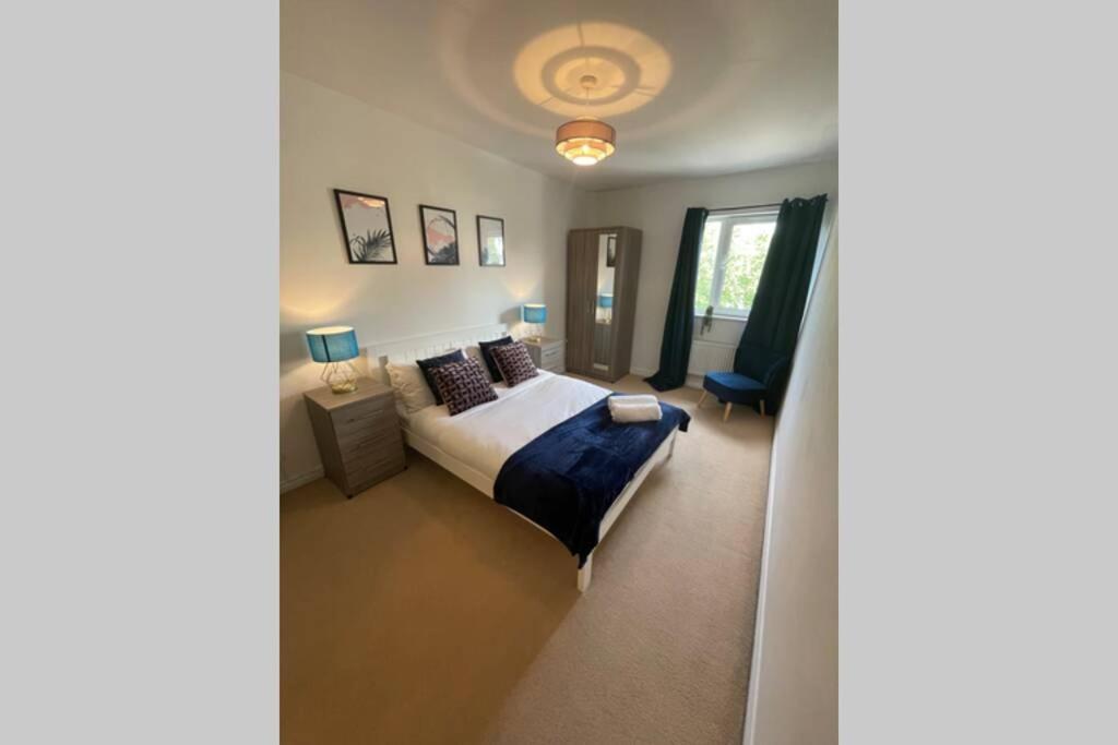 27 Lock Keepers Court By Mia Living Spacious 2 Bedroom Apartment With Free Parking Cardiff Exterior foto