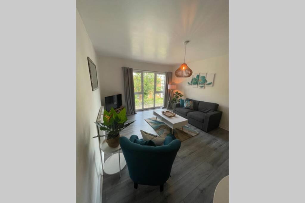 27 Lock Keepers Court By Mia Living Spacious 2 Bedroom Apartment With Free Parking Cardiff Exterior foto